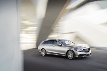 Mercedes-Benz C-Klasse T-Modell Exclusive,Exterieur: mojavesilber,Interieur: Leder magma/espresso // Mercedes-Benz C-Class Estate Exclusive,exterior: mojave silver,interior: leather magma/espresso