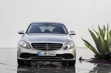 Mercedes-Benz C-Klasse T-Modell Exclusive,Exterieur: mojavesilber,Interieur: Leder magma/espresso // Mercedes-Benz C-Class Estate Exclusive,exterior: mojave silver,interior: leather magma/espresso