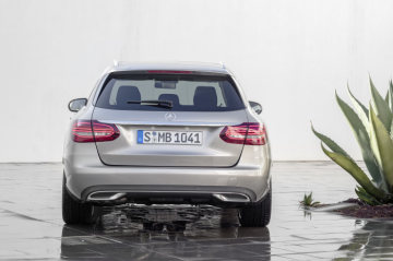 Mercedes-Benz C-Klasse T-Modell Exclusive,Exterieur: mojavesilber,Interieur: Leder magma/espresso // Mercedes-Benz C-Class Estate Exclusive,exterior: mojave silver,interior: leather magma/espresso