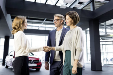 When receiving customers, the focus is on a proactive, personal welcome and care.