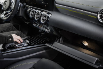 Digital Vehicle Key: The car can also be contactlessly opened, closed and started by means of Near Field Communication (NFC). This technology is used by the Digital Vehicle Key. The new A‑Class is now also available in Germany with a Digital Vehicle Key Sticker with a built-in NFC controller.