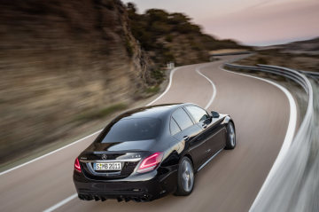 Mercedes-AMG C43 4MATIC Sedan, Night package und AMG Carbon-package II, Exterior: Exterior paint: obsidian black metallic