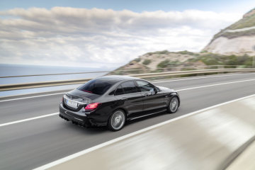 Mercedes-AMG C43 4MATIC Sedan, Night package und AMG Carbon-package II, Exterior: Exterior paint: obsidian black metallic