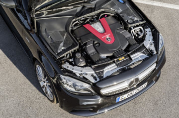 Mercedes-AMG C43 4MATIC Sedan, Night package und AMG Carbon-package II, Exterior: Engine compartment, Exterior paint: obsidian black metallic