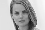 bettina.fetzer@daimler.com