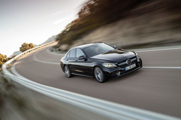 Mercedes-AMG C43 4MATIC Sedan, Night package und AMG Carbon-package II, Exterior: Exterior paint: obsidian black metallic