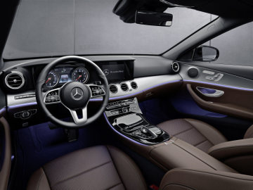 Mercedes Benz E-Class Avantgarde with SportStyle package and Aero Wheels, exterior: polar white, interior: nut brown/black