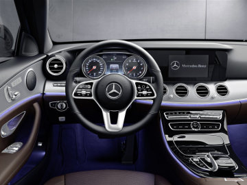 Mercedes Benz E-Class Avantgarde with SportStyle package and Aero Wheels, exterior: polar white, interior: nut brown/black