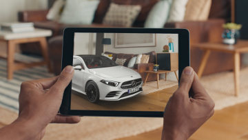 Customer experience in a new dimension: the new Mercedes cAR App
With the app, customers and prospective buyers can individually configure their vehicle of choice on a smartphone or tablet, and view it in every detail in a unique, three-dimensional resolution - both from inside and outside, and in surroundings of their choice.

