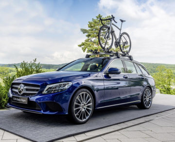 Mercedes-Benz Style Endurance Bike from Argon 18 for Mercedes-Benz; Basis Carrier and Bicycle Carrier new Alu-style; C-Class C 220 D Station Wagon