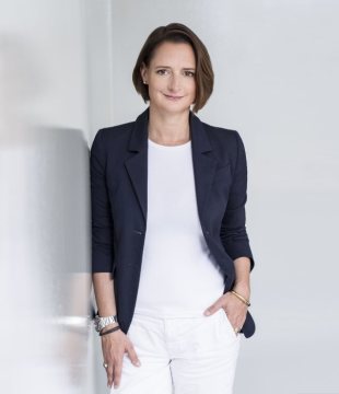 Katrin Adt (46) takes over as new head of the smart product area at Daimler AG.