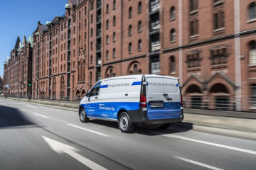 Local zero-emissions mobility: Mercedes Benz eVito fit for urban life