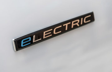 Local zero-emissions mobility: Mercedes Benz eVito fit for urban life