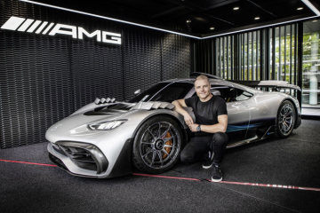 Formula 1 driver Valtteri Bottas informs himself about the current state development of the Mercedes-AMG ONE.