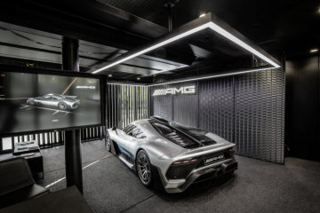 Mercedes-AMG presents the hypercar in the exclusive truck branded with the claim „The Future of Driving Performance