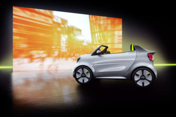 smart celebrates its 20 anniversary at the Paris Motor Show (4 to 14 October) with a show car that interprets and embodies urban driving fun in a refreshing way.