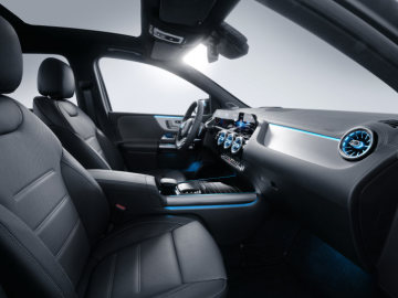 Mercedes-Benz B-Class, Leather alpaca/black, AMG styling