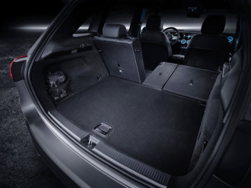 Mercedes-Benz B-Class, designo mountain grey magno, AMG styling