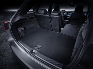 Mercedes-Benz B-Class, designo mountain grey magno, AMG styling