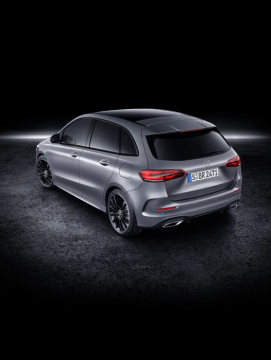 Mercedes-Benz B-Class, designo mountain grey magno, AMG styling