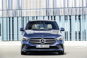 Mercedes-Benz B-Class, denim blue