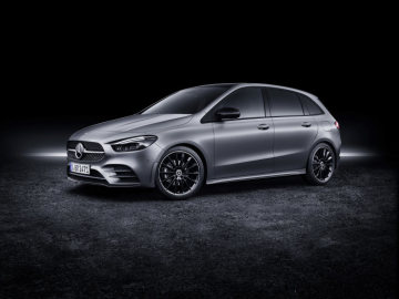 Mercedes-Benz B-Class, designo mountain grey magno, AMG styling
