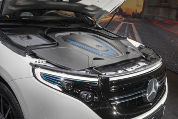 The new Mercedes EQC, the first battery-electric vehicle from the EQ product and technology brand at "Meet Mercedes".  At the Molitor, the former iconic swimming pool converted into a luxury hotel in 2014, invited journalists enjoyed an exclusive insight into several new products and technologies from the brand with the three-pointed star.  (combined power consumption: 22.2 kWh/100 km; combined CO2 emissions: 0 g/km, provisional).
