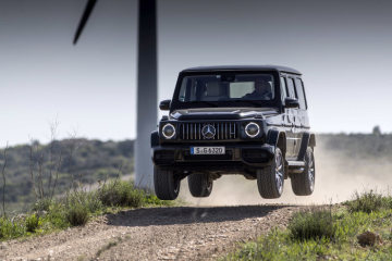 Mercedes-AMG G 63, obsidian black metallic, AMG Exclusive nappa leather macchiato beige/espresso brown.