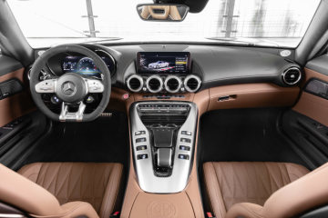 Mercedes-AMG GT C Roadster (2018), Brilliant blue, AMG performance seat, Leather exclusiv brown