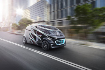 Mercedes-Benz Vision URBANETIC people-mover module