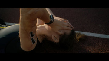  “In a short film Mercedes-Benz tells an authentic and emotional story depicting various aspects of strength. Far removed from a typical SUV ad, we are showcasing the GLE as a modern family car and strong companion in all circumstances", says Natanael Sijanta, Head of Marketing Communication Mercedes-Benz Cars. "As a responsible, approachable brand we are using the GLE c ampaign to present our new premium SUV with all its strengths – and at the same time we want to send out a powerful message on inclusion in everyday life."