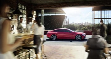 "Life is a race" is the first global Mercedes-AMG campaign produced by AMG headquarters and the two top markets of the USA and China.