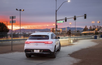 The new Mercedes-Benz EQC is celebrating its US premiere at CES 2019 in Las Vegas (combined power consumption: 22.2 kWh/100 km; CO2 emissions combined: 0 g/km, provisional details)