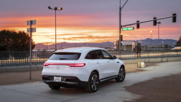 The new Mercedes-Benz EQC is celebrating its US premiere at CES 2019 in Las Vegas (combined power consumption: 22.2 kWh/100 km; CO2 emissions combined: 0 g/km, provisional details)