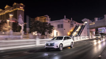 The new Mercedes-Benz EQC is celebrating its US premiere at CES 2019 in Las Vegas (combined power consumption: 22.2 kWh/100 km; CO2 emissions combined: 0 g/km, provisional details)