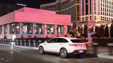 The new Mercedes-Benz EQC is celebrating its US premiere at CES 2019 in Las Vegas (combined power consumption: 22.2 kWh/100 km; CO2 emissions combined: 0 g/km, provisional details)