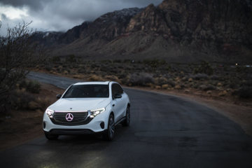 The new Mercedes-Benz EQC is celebrating its US premiere at CES 2019 in Las Vegas (combined power consumption: 22.2 kWh/100 km; CO2 emissions combined: 0 g/km, provisional details)