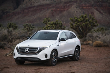 The new Mercedes-Benz EQC is celebrating its US premiere at CES 2019 in Las Vegas (combined power consumption: 22.2 kWh/100 km; CO2 emissions combined: 0 g/km, provisional details)