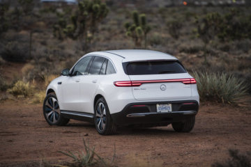 The new Mercedes-Benz EQC is celebrating its US premiere at CES 2019 in Las Vegas (combined power consumption: 22.2 kWh/100 km; CO2 emissions combined: 0 g/km, provisional details)