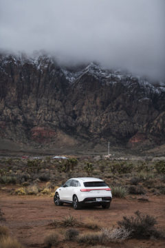 The new Mercedes-Benz EQC is celebrating its US premiere at CES 2019 in Las Vegas (combined power consumption: 22.2 kWh/100 km; CO2 emissions combined: 0 g/km, provisional details)