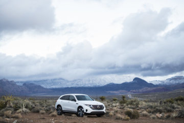 The new Mercedes-Benz EQC is celebrating its US premiere at CES 2019 in Las Vegas (combined power consumption: 22.2 kWh/100 km; CO2 emissions combined: 0 g/km, provisional details)