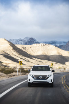 The new Mercedes-Benz EQC is celebrating its US premiere at CES 2019 in Las Vegas (combined power consumption: 22.2 kWh/100 km; CO2 emissions combined: 0 g/km, provisional details)