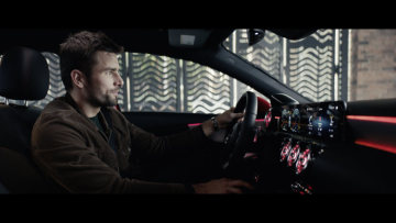 Mercedes-Benz at The Big Game 2019 (copyright MBUSA)