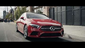 Mercedes-Benz at The Big Game 2019 (copyright MBUSA)