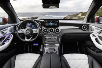 Mercedes-Benz GLC Coupé (C253), AMG Line, 2019, designo hyacinth red metallic, designo leather platinum white pearl / black