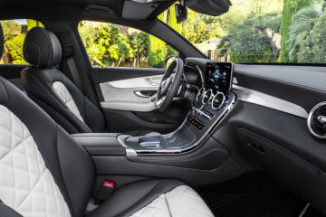 Mercedes-Benz GLC Coupé (C253), AMG Line, 2019, designo hyacinth red metallic, designo leather platinum white pearl / black