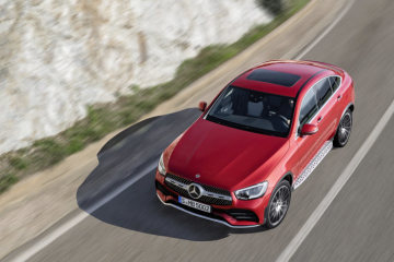 Mercedes-Benz GLC Coupé (C253), AMG Line, 2019, designo hyacinth red metallic, designo leather platinum white pearl / black