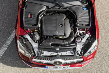 Mercedes-Benz GLC Coupé (C253), AMG Line, 2019, designo hyacinth red metallic, designo leather platinum white pearl / black