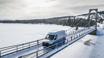 Winter trials Mercedes-Benz eSprinter in Sweden.