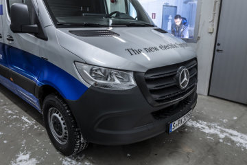 Winter trials Mercedes-Benz eSprinter in Sweden.